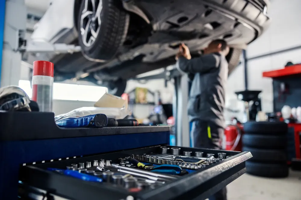 Garage auto à Court-Saint-Étienne